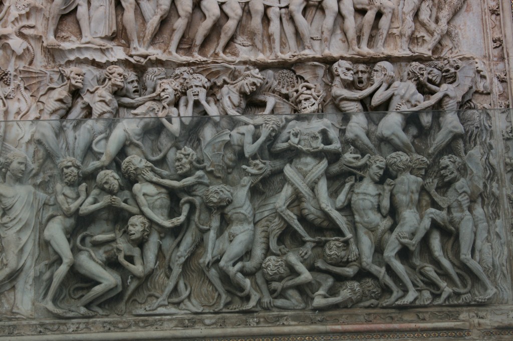 rilievi di Lorenzo Maitani al quarto pilastro del duomo di Orvieto