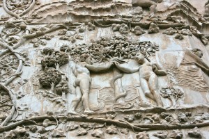 rilievo del primo pilastro del duomo di Orvieto. Storie della Genesi