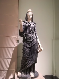 Iside. Museo archeologico di Napoli